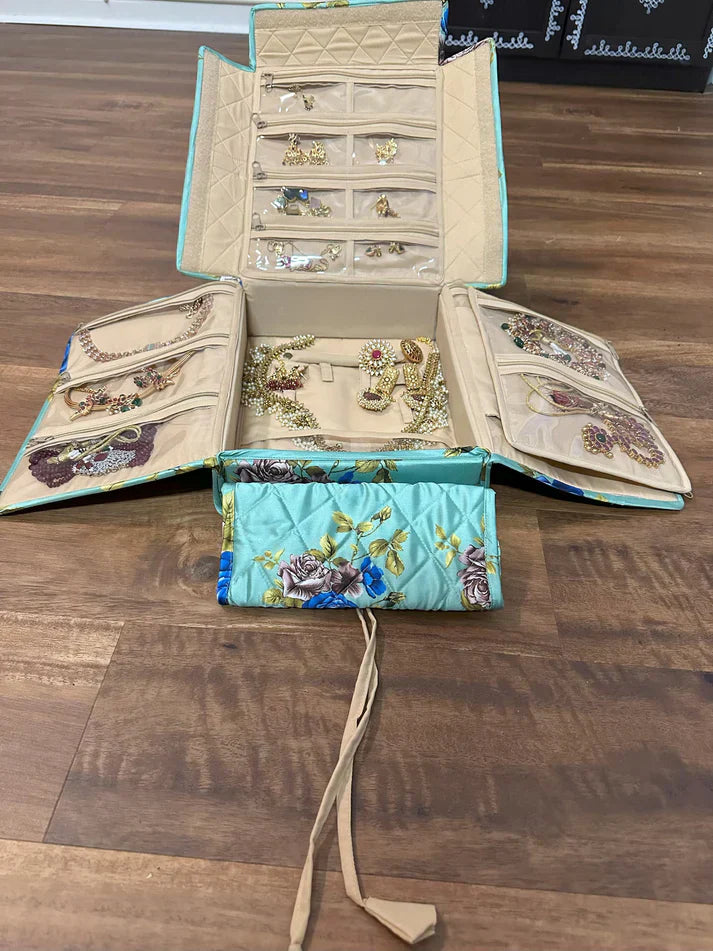 Big Jewelry & Makeup Organizer
