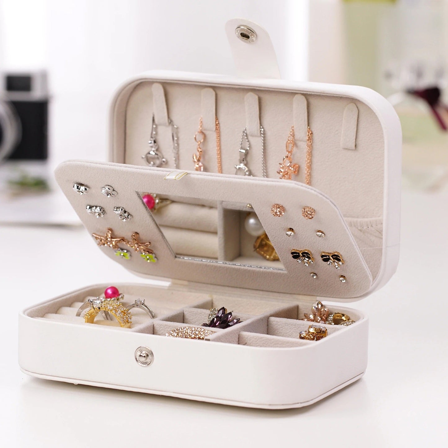 Portable Leather Jewelry Organizer Box