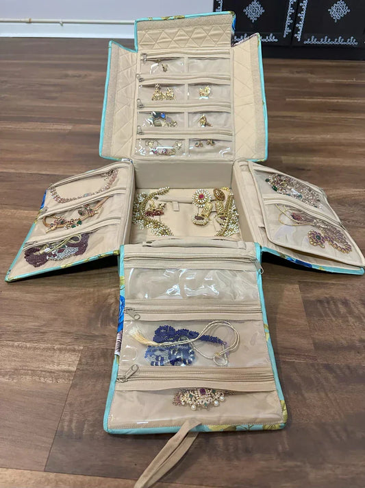 Big Jewelry & Makeup Organizer